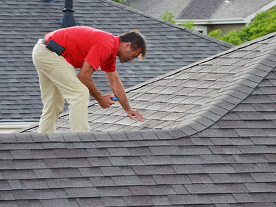 A roof inspector