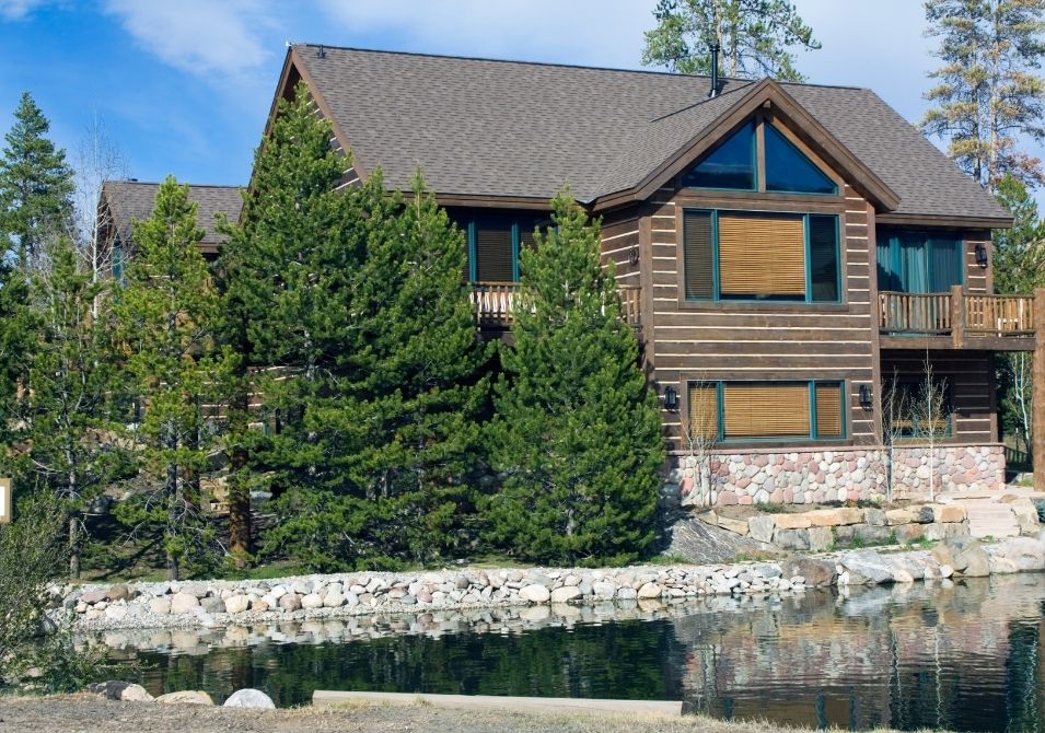 lrg img 1 - Longmont